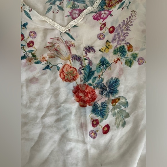 Johnny Was- Floral Print Eyelet Lace Sleeveless Poncho - Picture 6 of 6